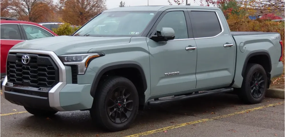 Toyota Tundra III CrewMax Short Bed