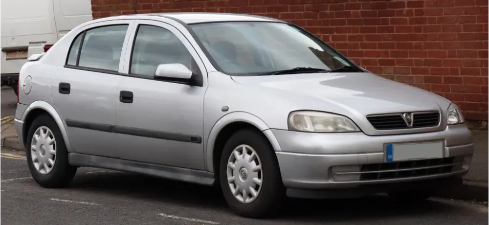 Vauxhall Astra Mk IV