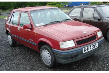 Vauxhall Nova CC