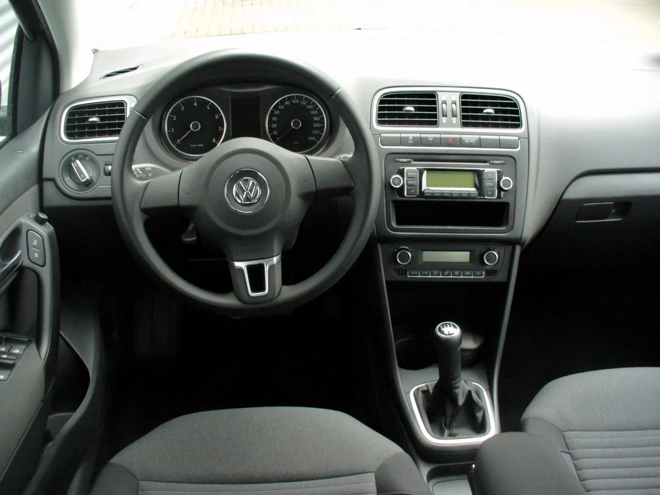 Image for Volkswagen Polo V (5-door)