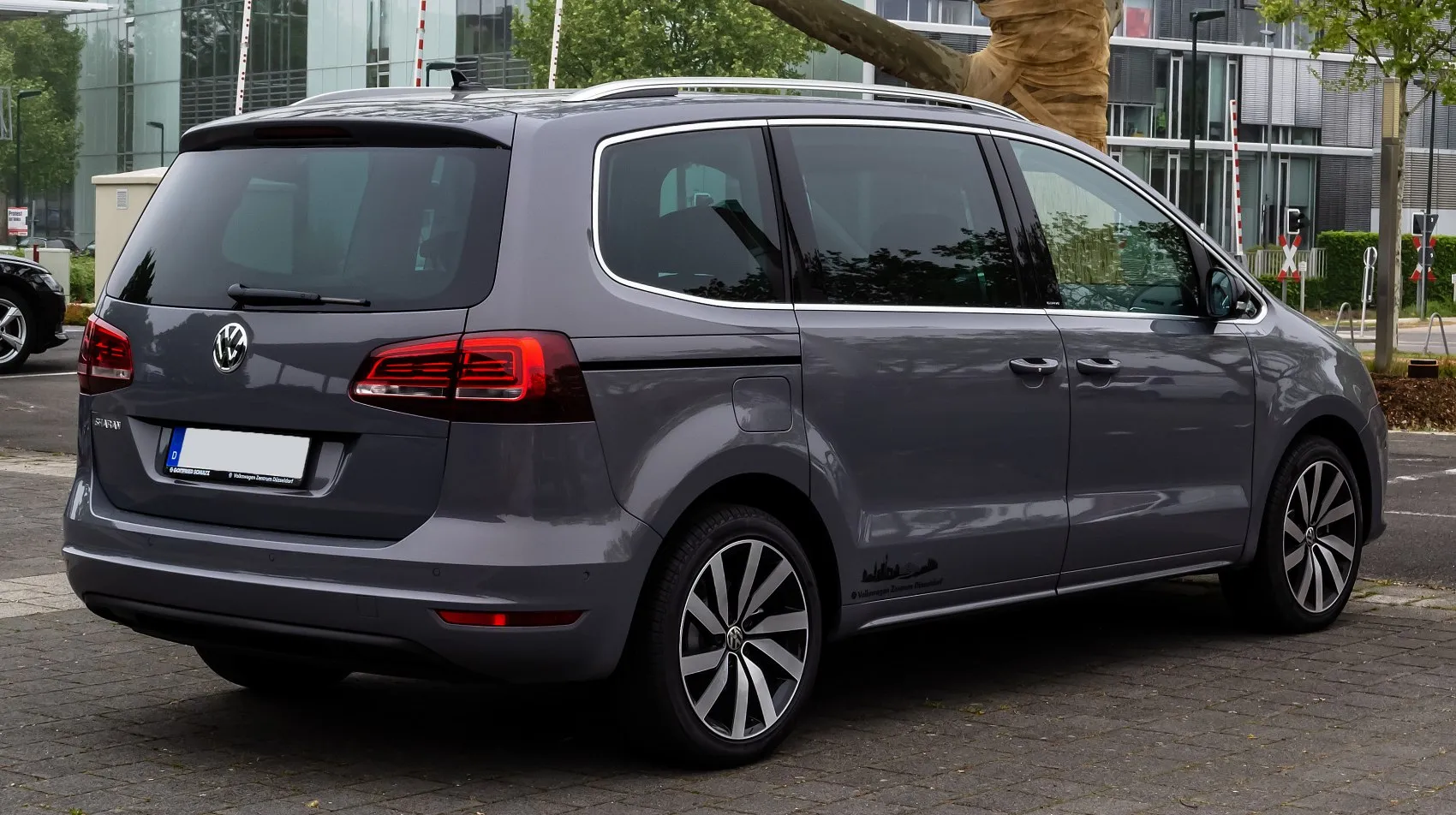 Image for Volkswagen Sharan II (facelift 2015)