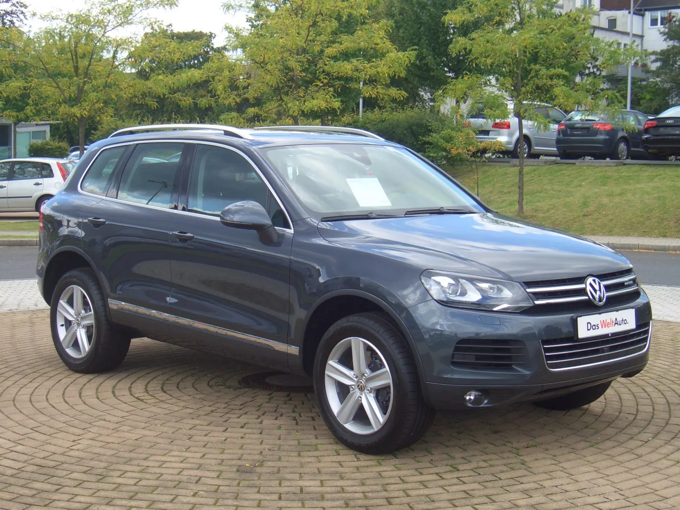 Volkswagen Touareg II (7P)