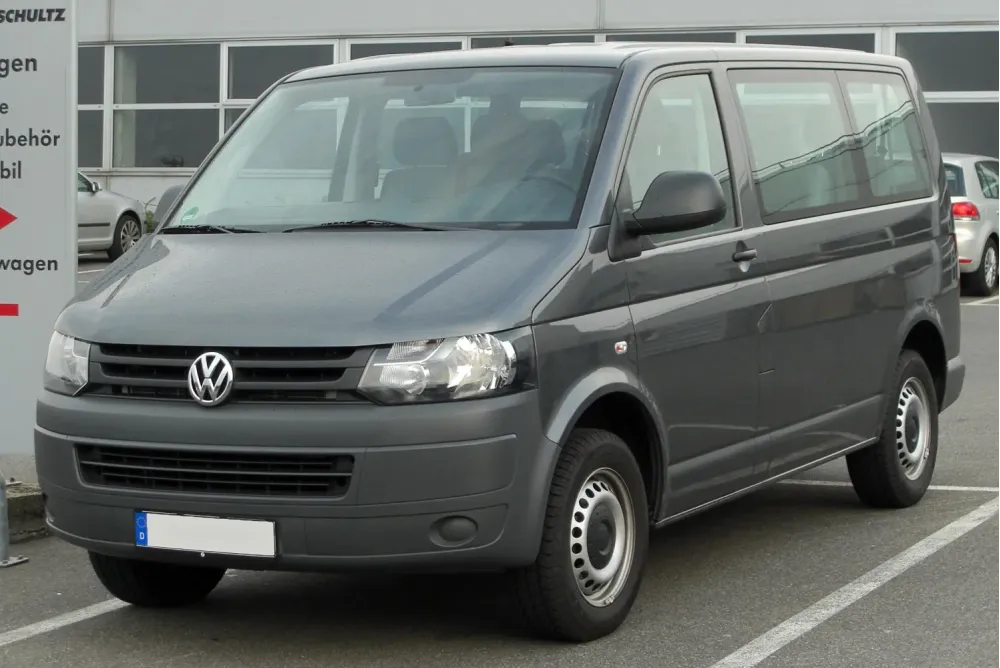 Volkswagen Transporter (T5, facelift 2009) Kombi