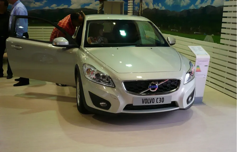 Volvo C30 facelift 2010