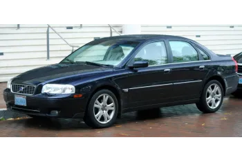 Volvo S80 facelift 2003