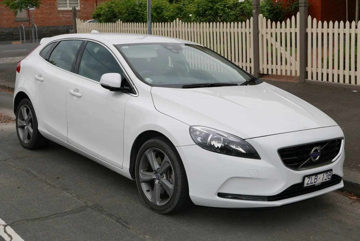 Volvo V40 2012