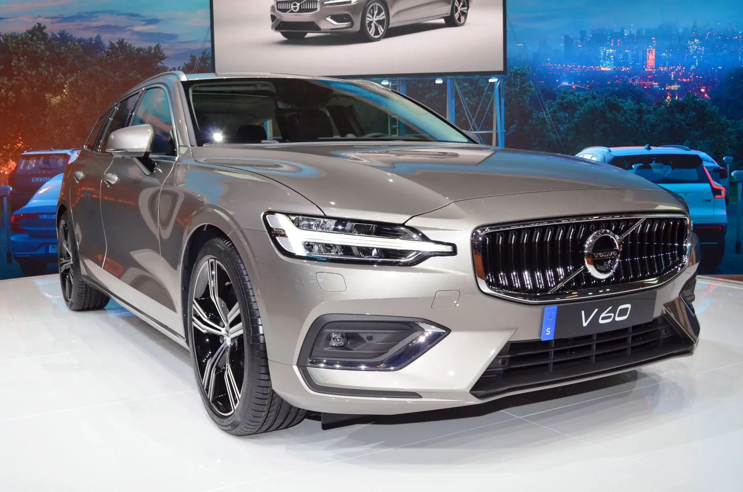 Volvo V60 II